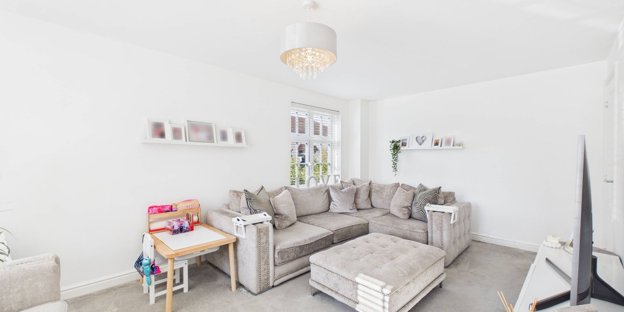 Corporal Way, Saighton, CH3
