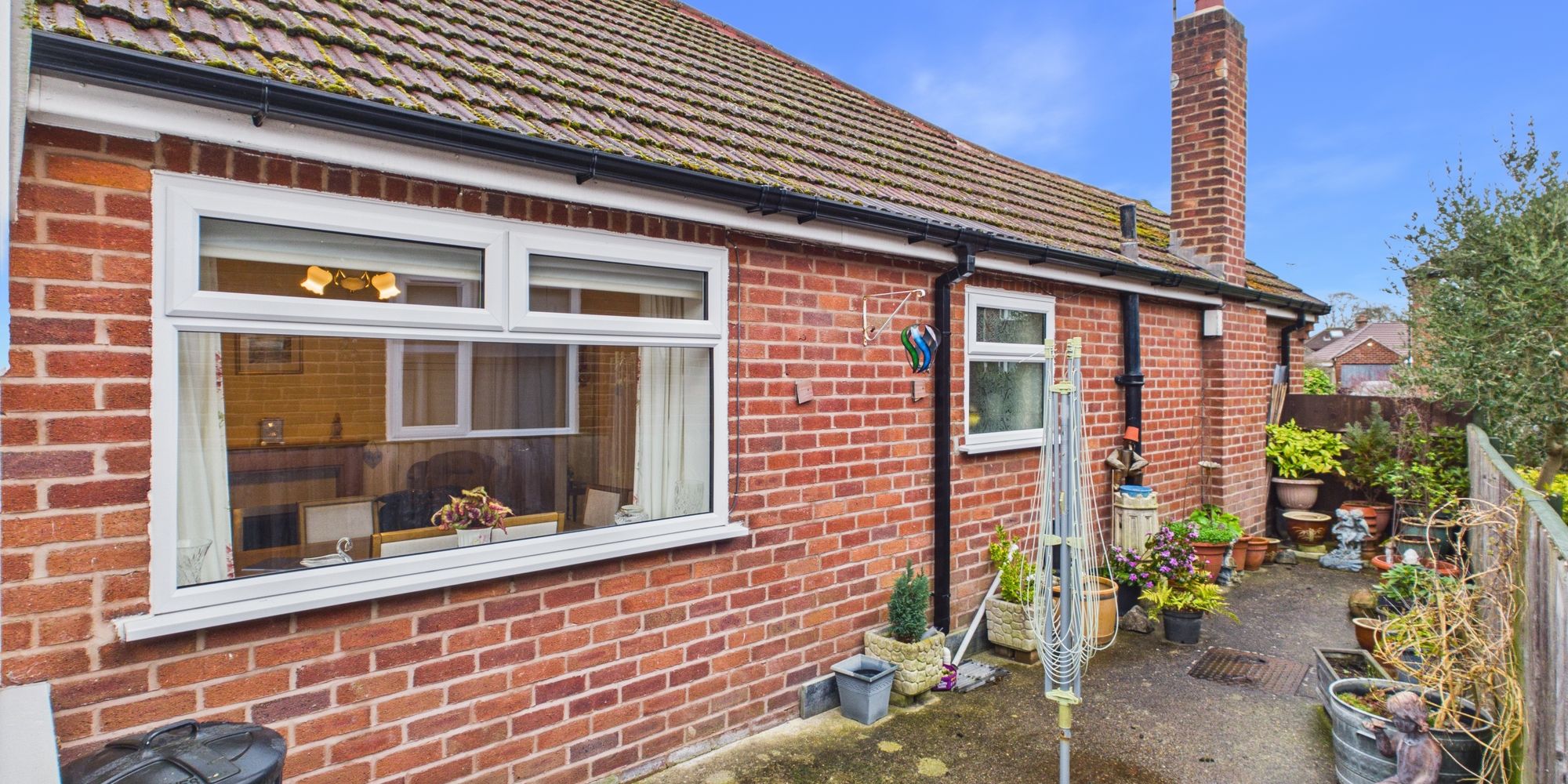 Kendal Close, Newton, CH2