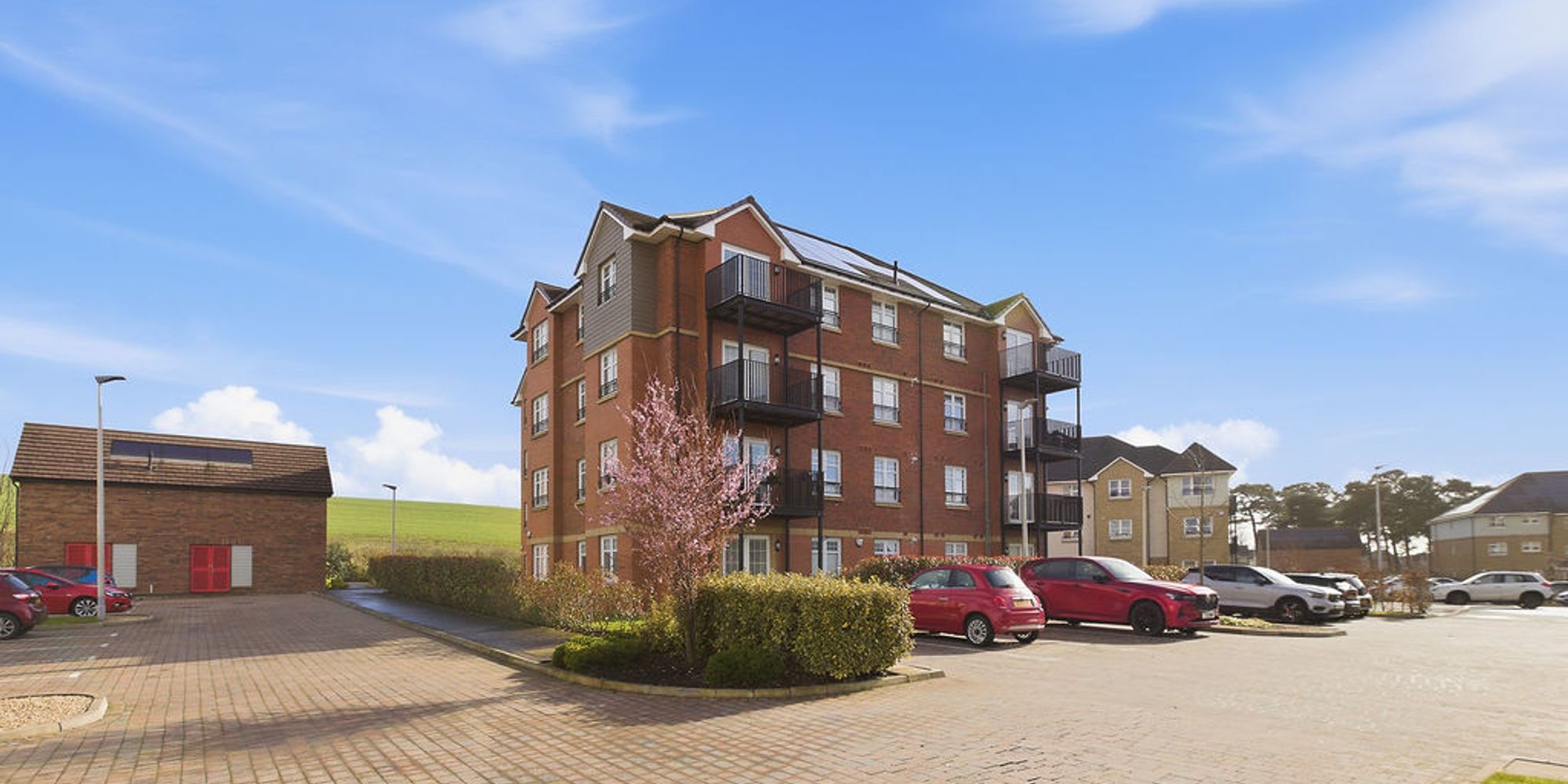 Flat 3/2 5 Cedarwood Gardens, Bishopton