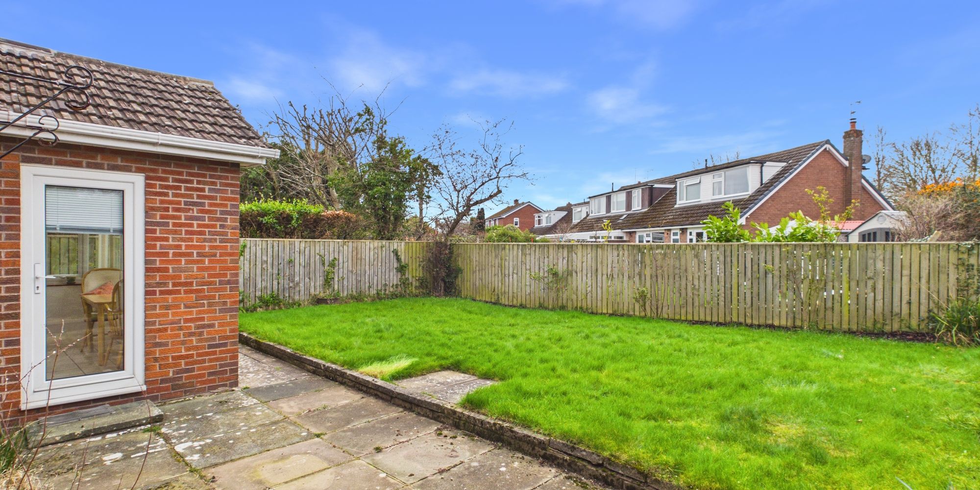 Rushton Drive, Upton, CH2