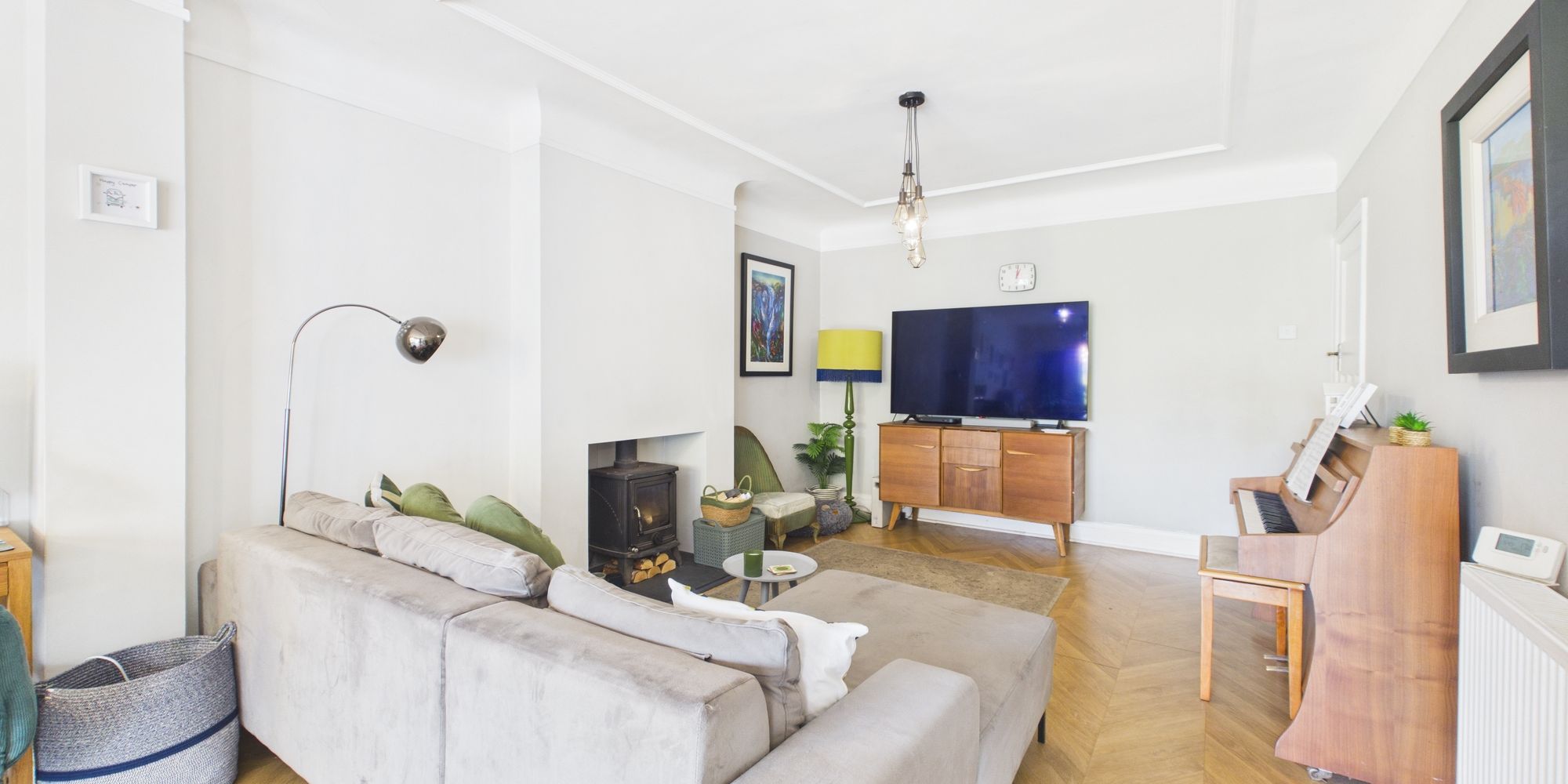 Brook Lane, Newton, CH2