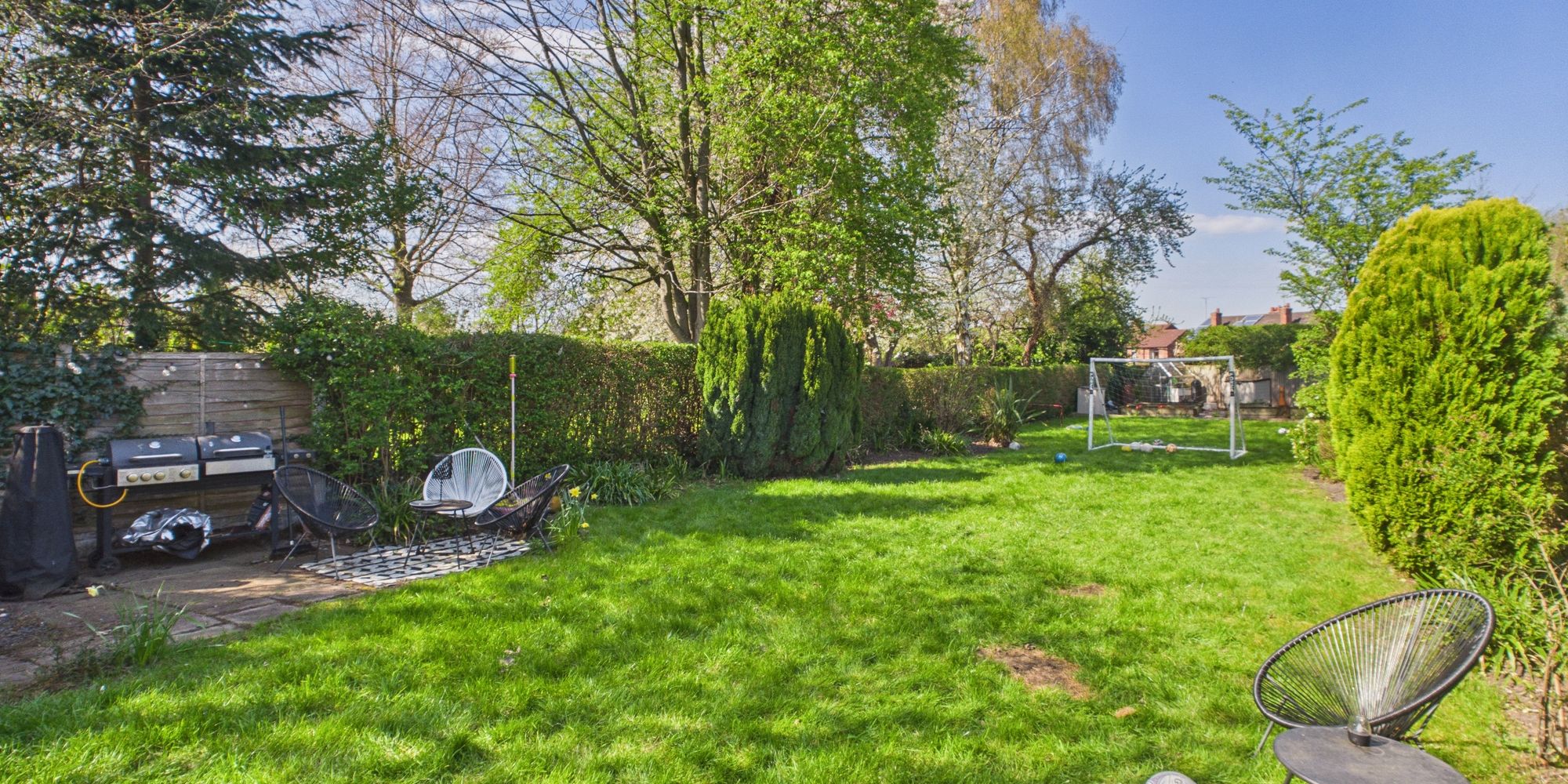 Brook Lane, Newton, CH2