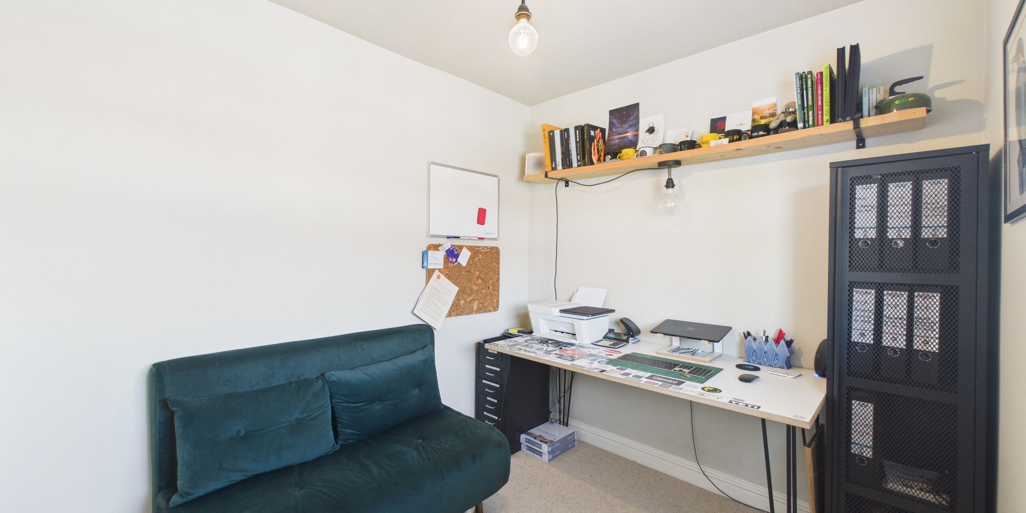 Broxton Road, Clutton, CH3