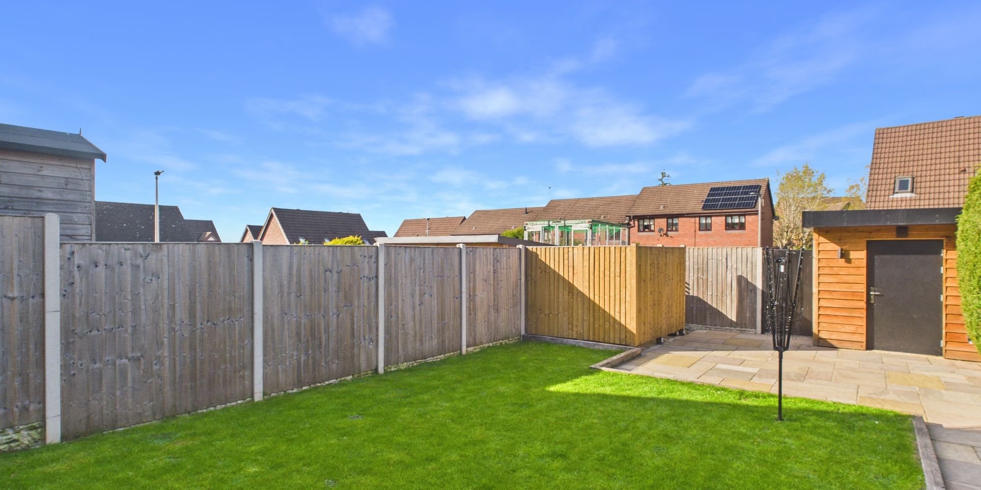 Broxton Road, Clutton, CH3