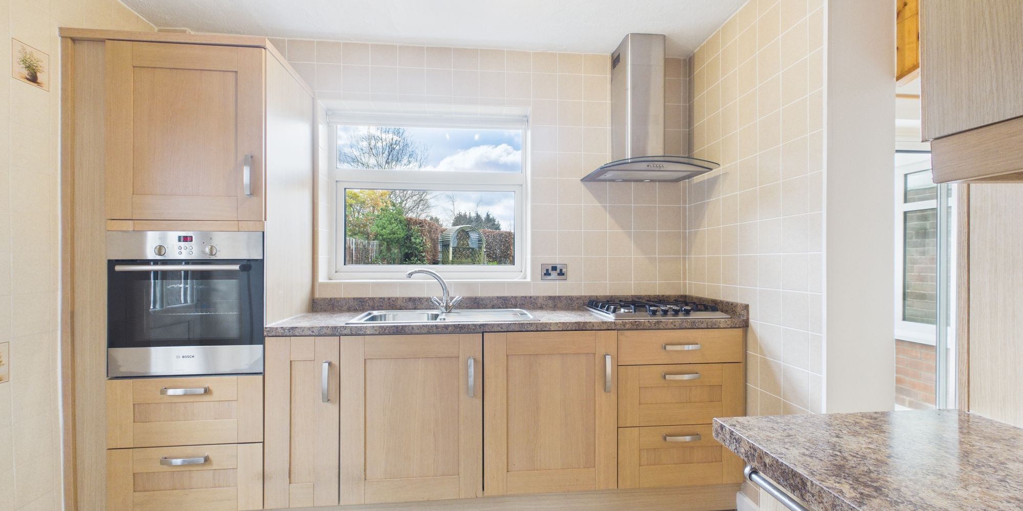 Shepherds Lane, Newton, CH2