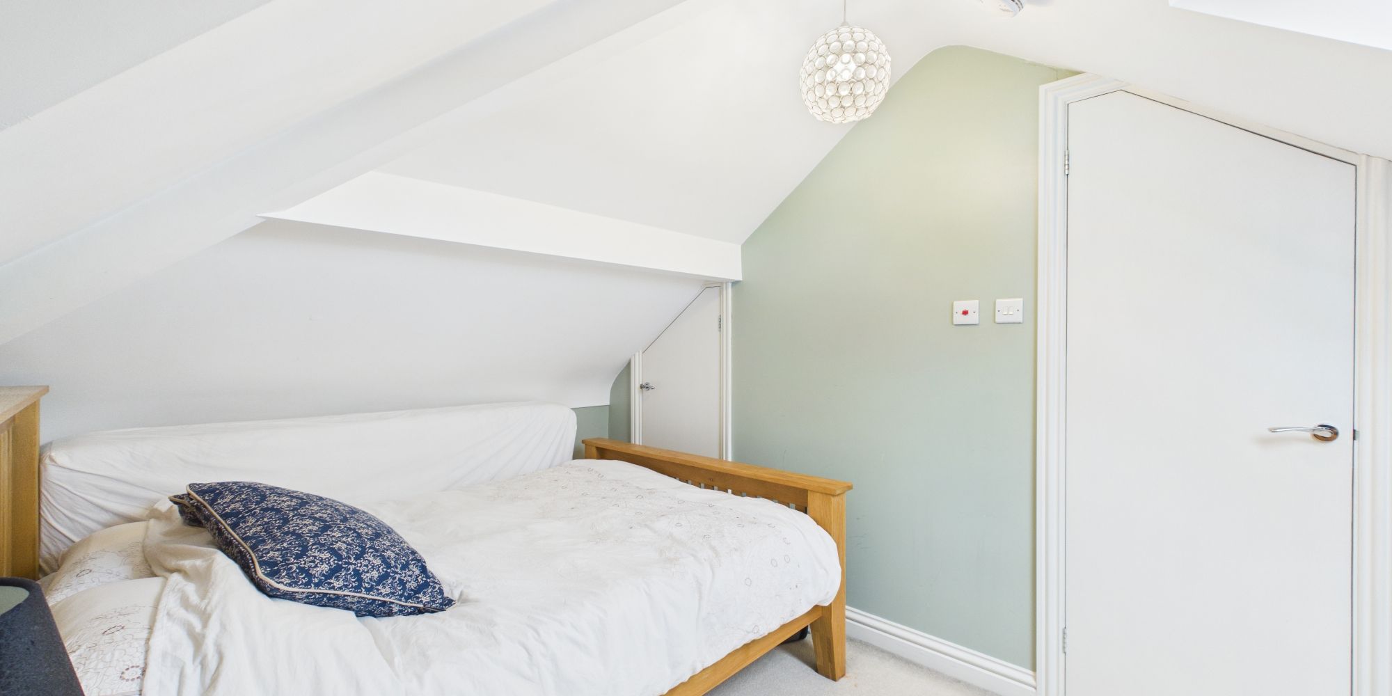 Maytree Avenue, Vicars Cross, CH3