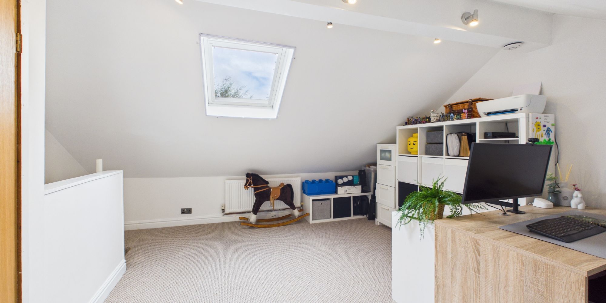 Pearl Lane, Vicars Cross, CH3