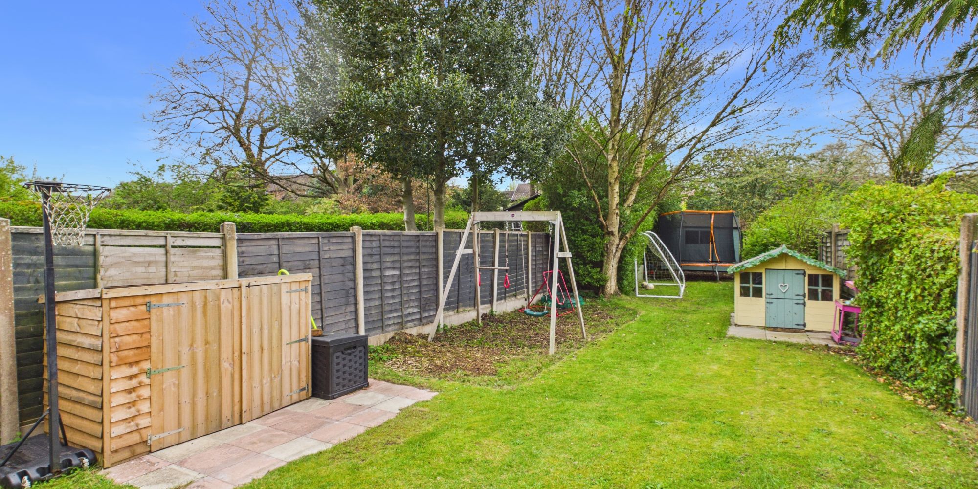 Pearl Lane, Vicars Cross, CH3