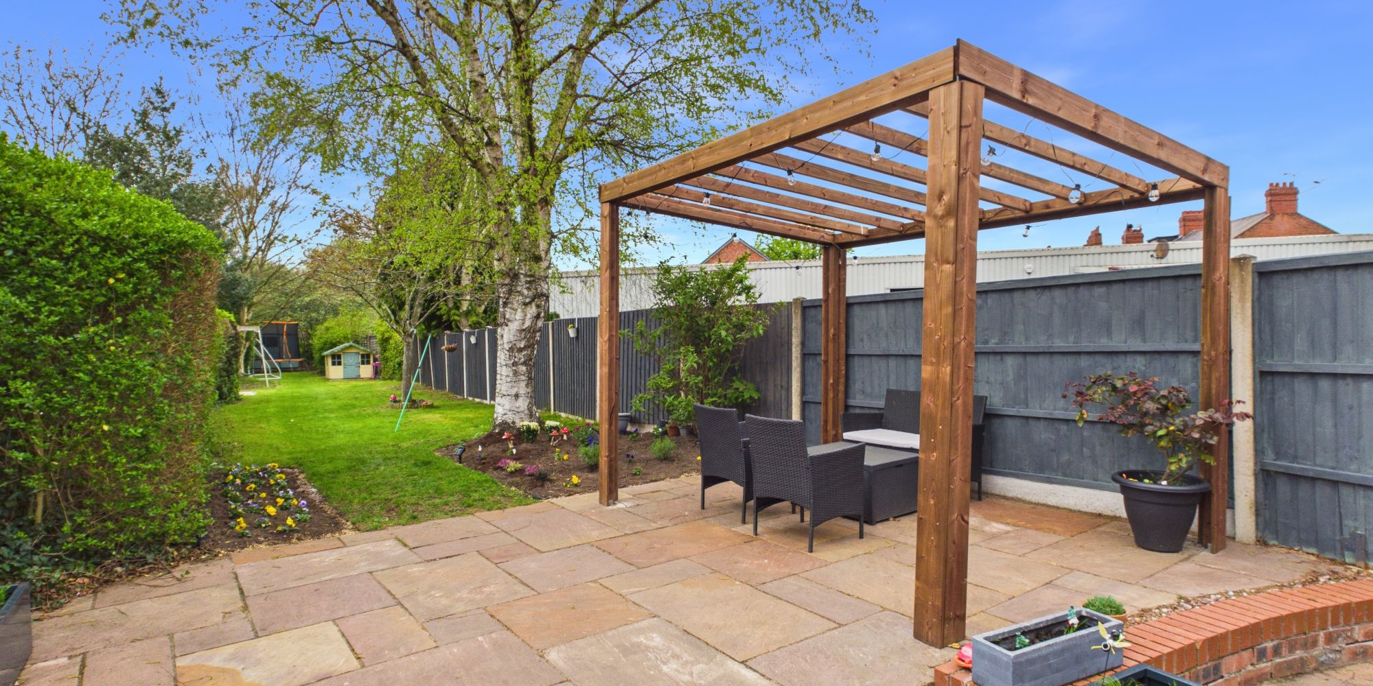 Pearl Lane, Vicars Cross, CH3