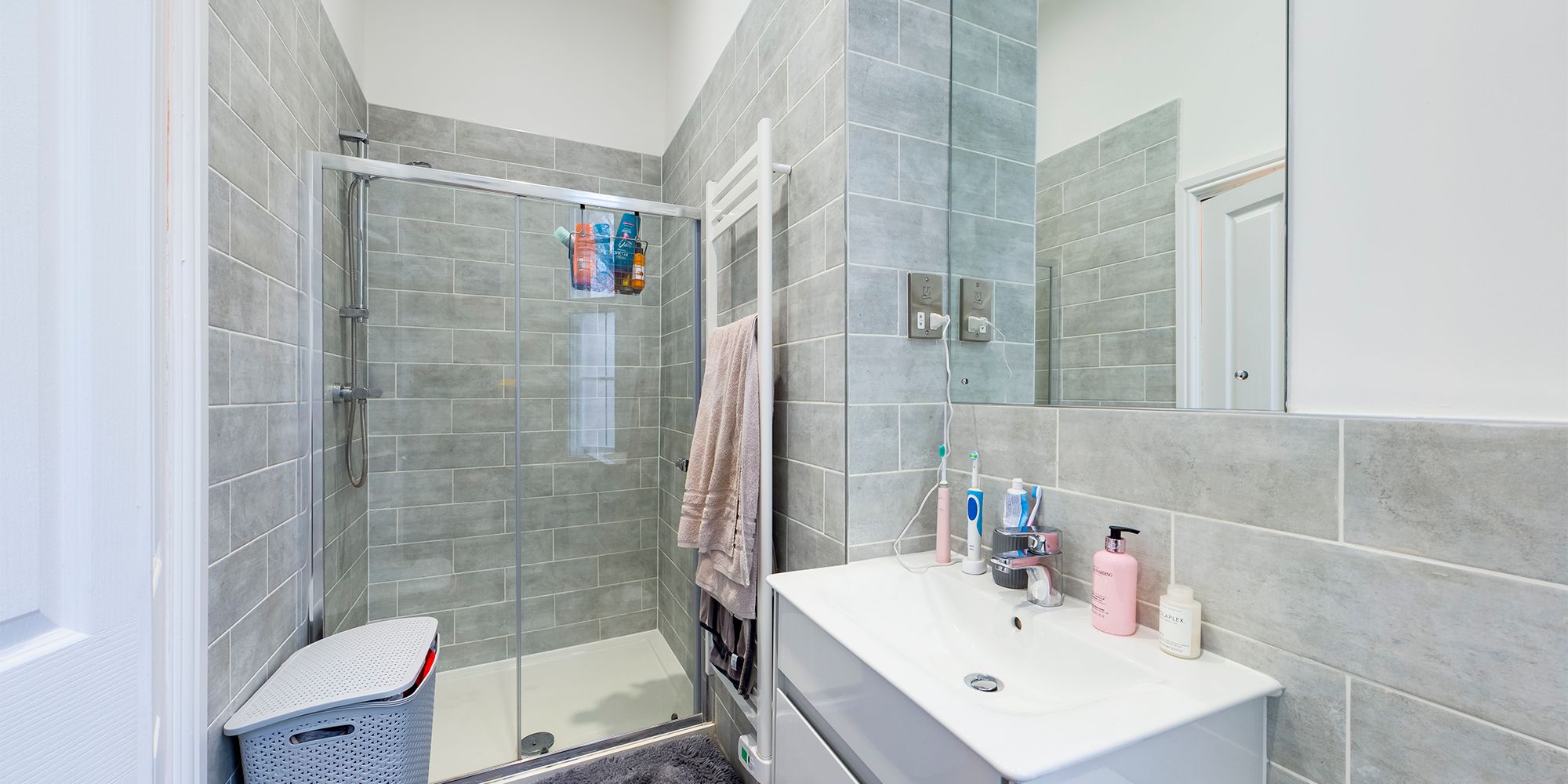 image representing Cavendish Crescent South, Gladstone Court, NG7
