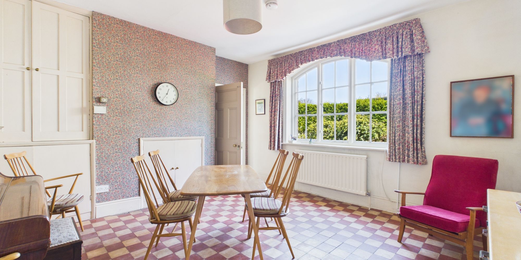 Lache Lane, Chester, CH4