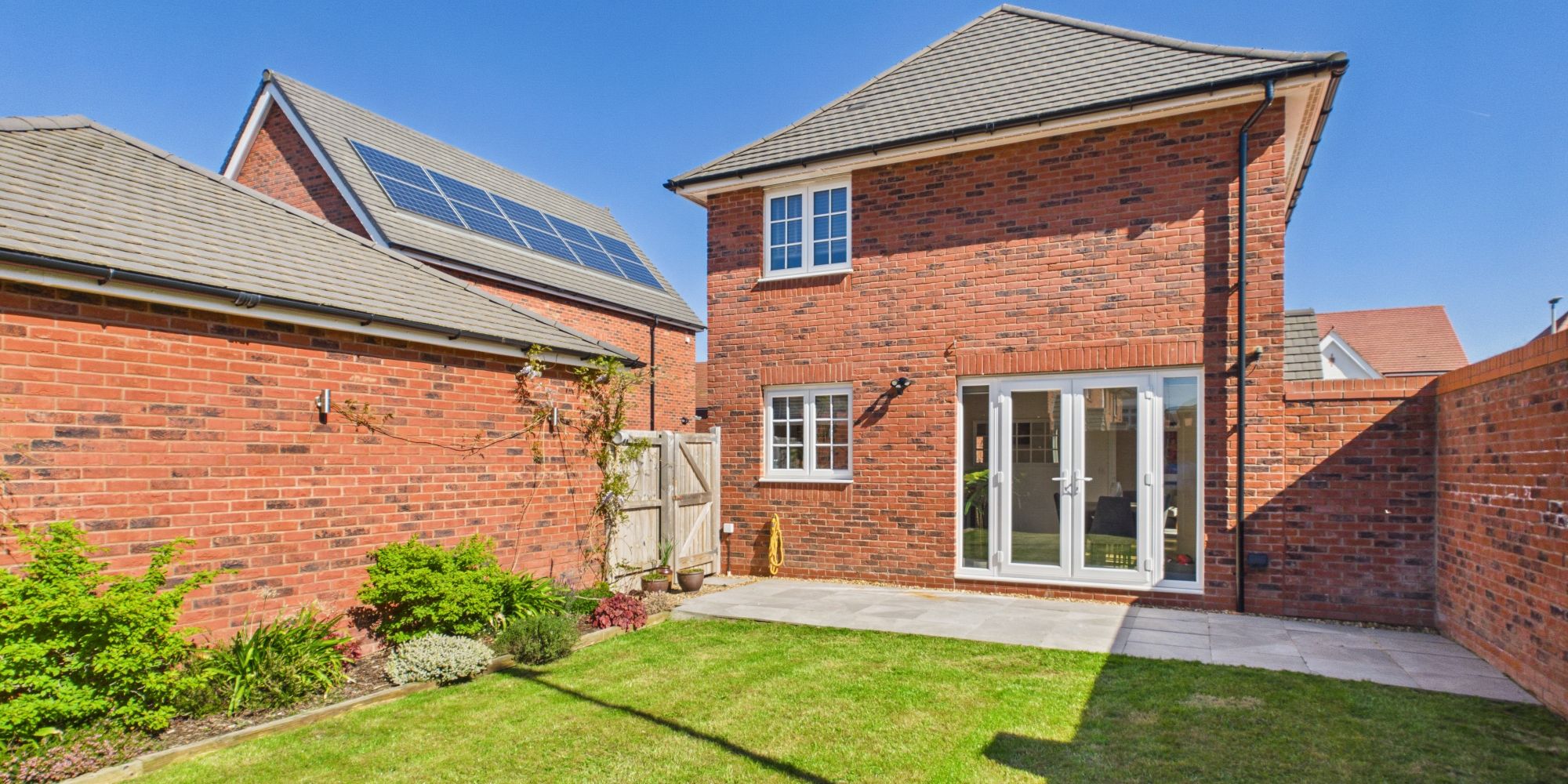 Saturn Drive, Chester, CH4