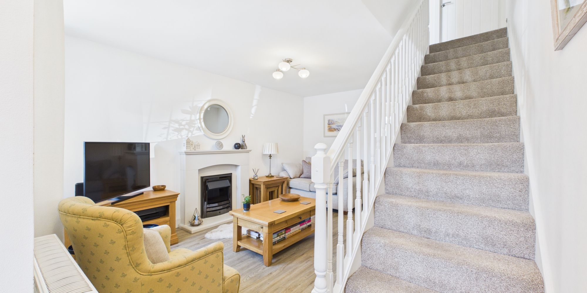 Barnston Court, Farndon, CH3