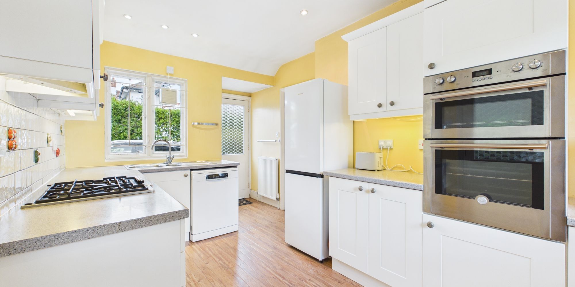 Lache Lane, Chester, CH4