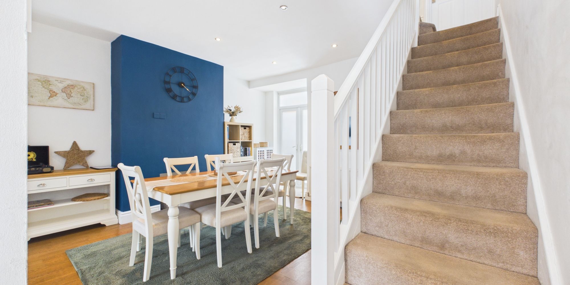 Hoole Lane, Hoole, CH2