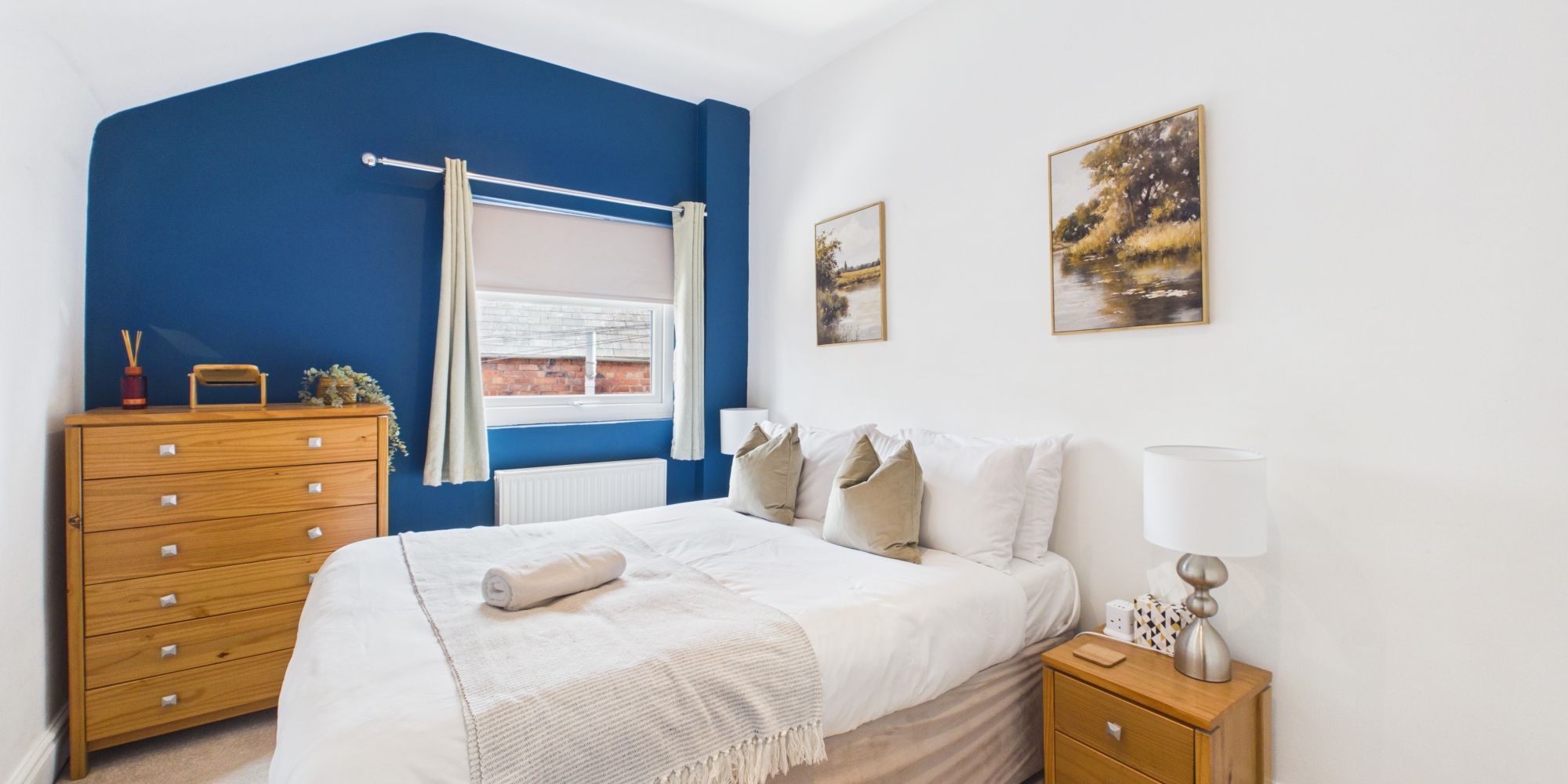 Hoole Lane, Hoole, CH2