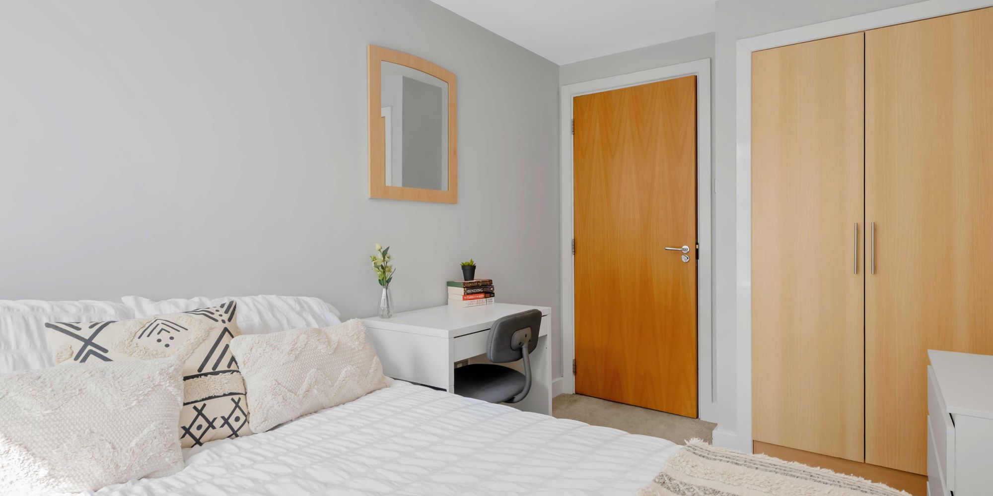 image representing Derby Road, Nottingham, NG1