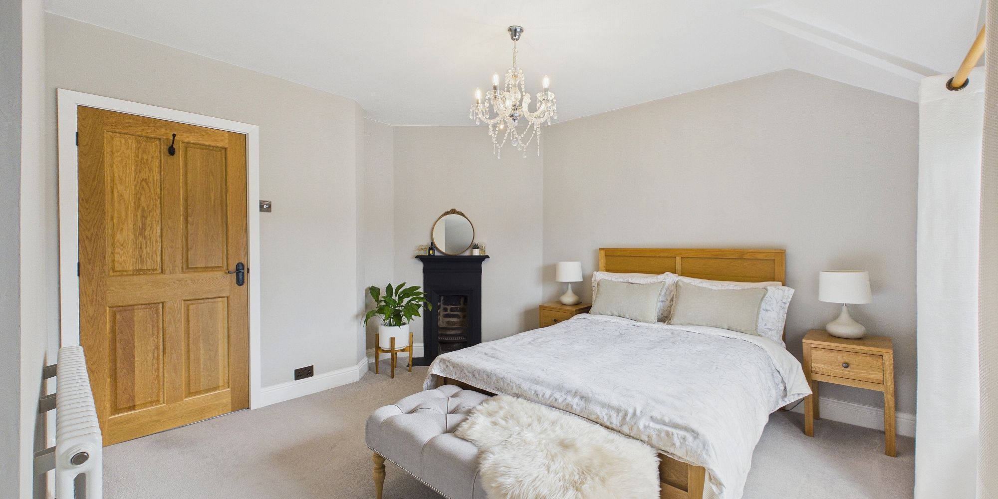 Caughall Road, Upton, CH2