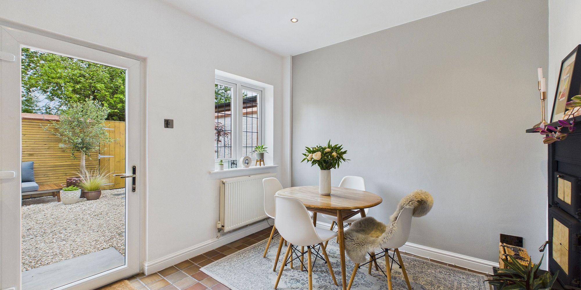 Caughall Road, Upton, CH2