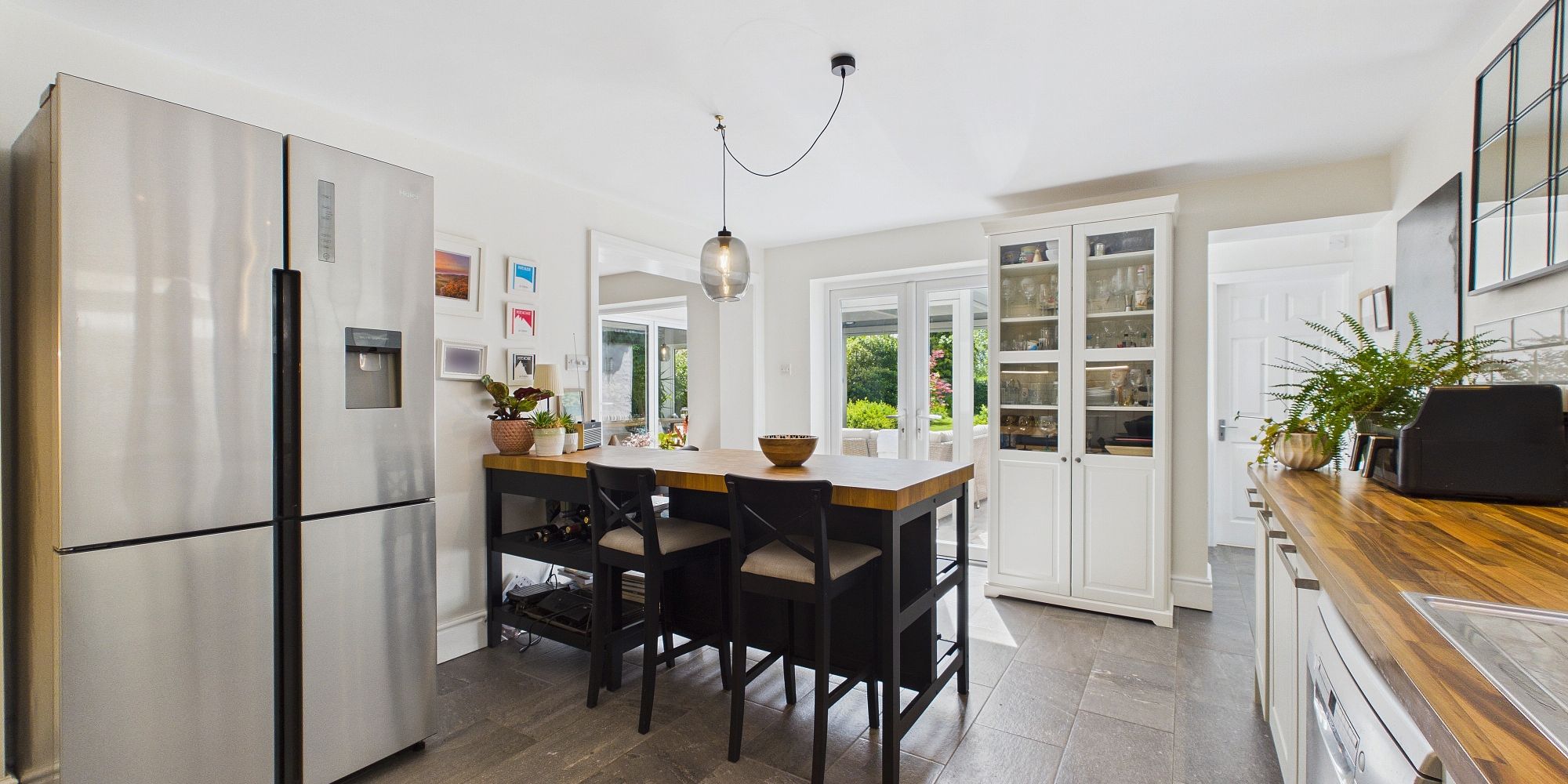 Tarvin Road, Littleton, CH3