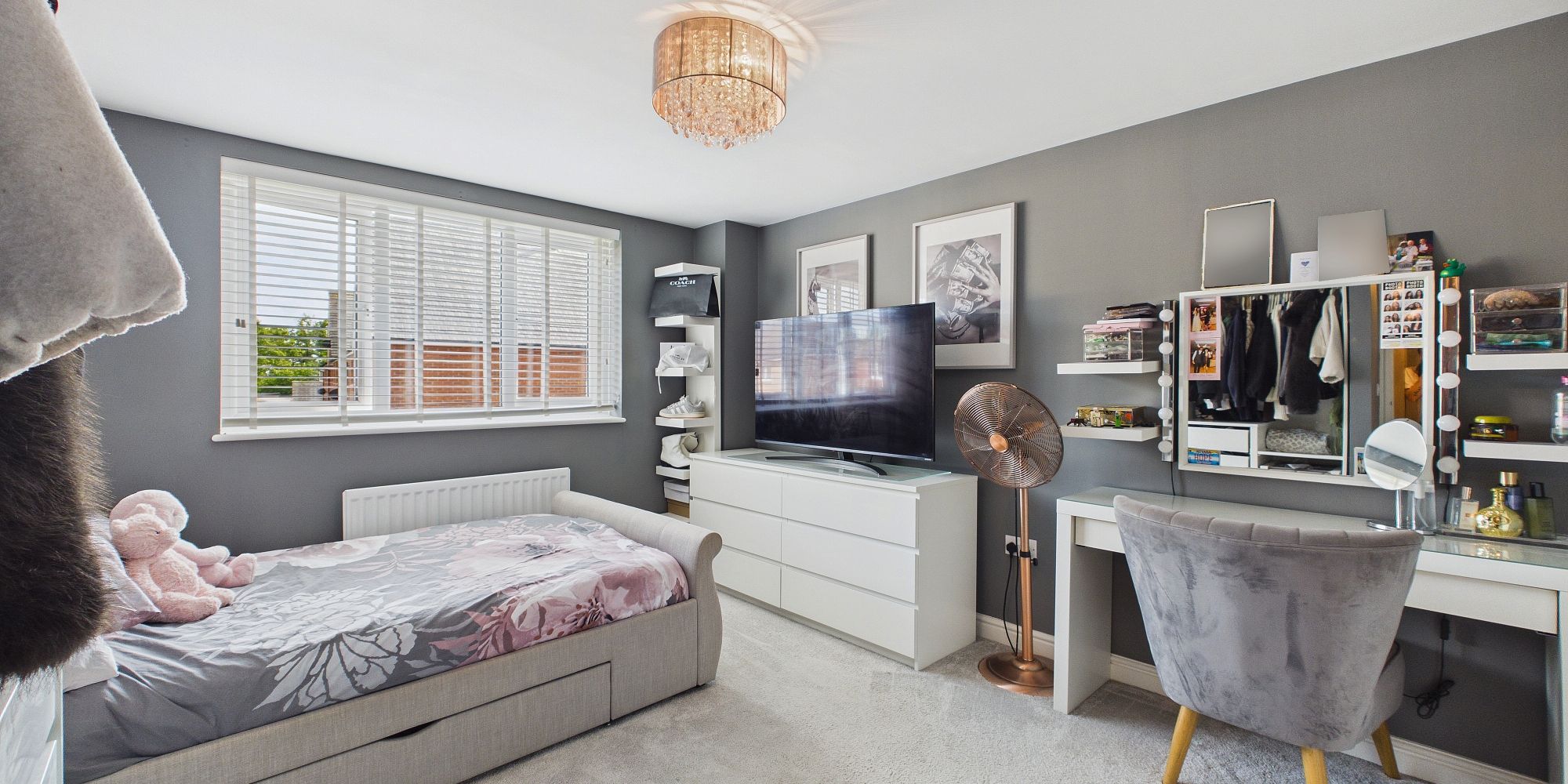 Dragoon Drive, Saighton, CH3
