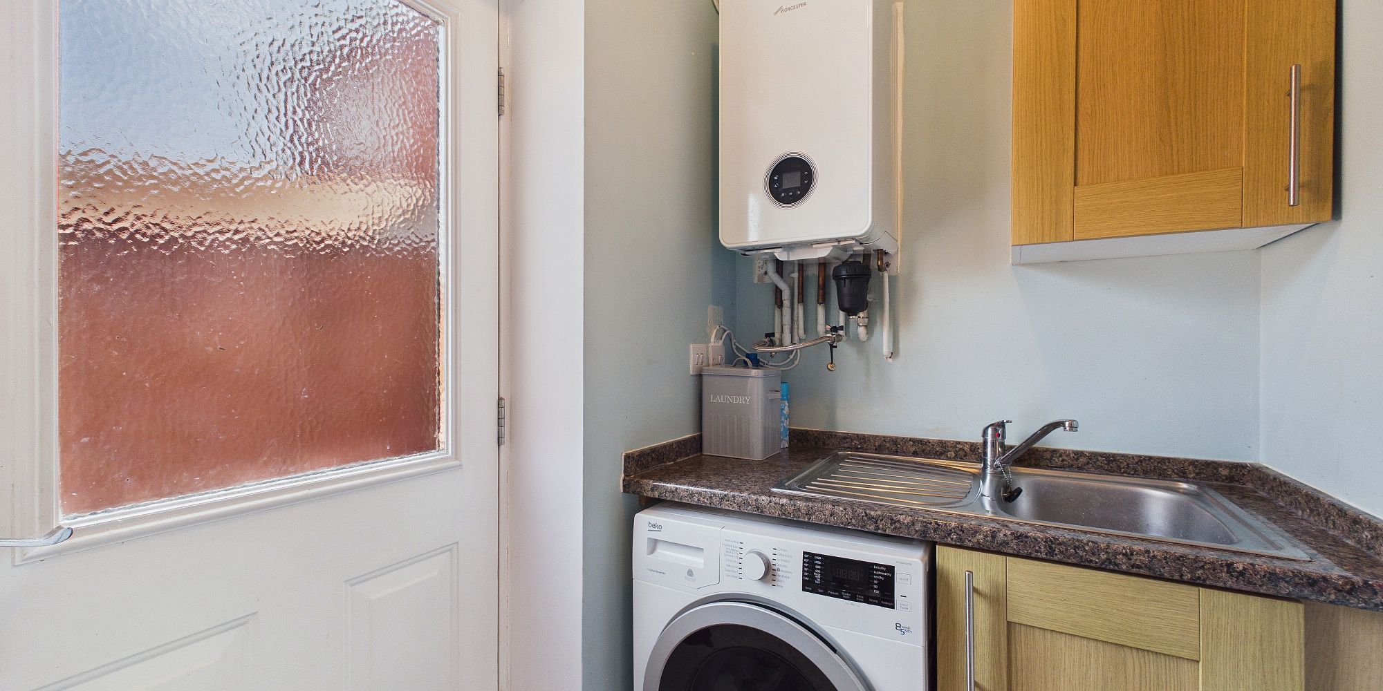 Ross Avenue, Upton, CH2