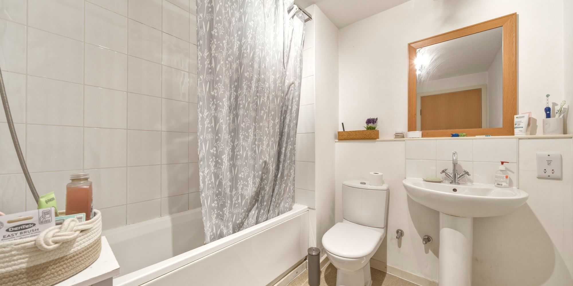 image representing Huntingdon Street, Marco Island Huntingdon Street, NG1