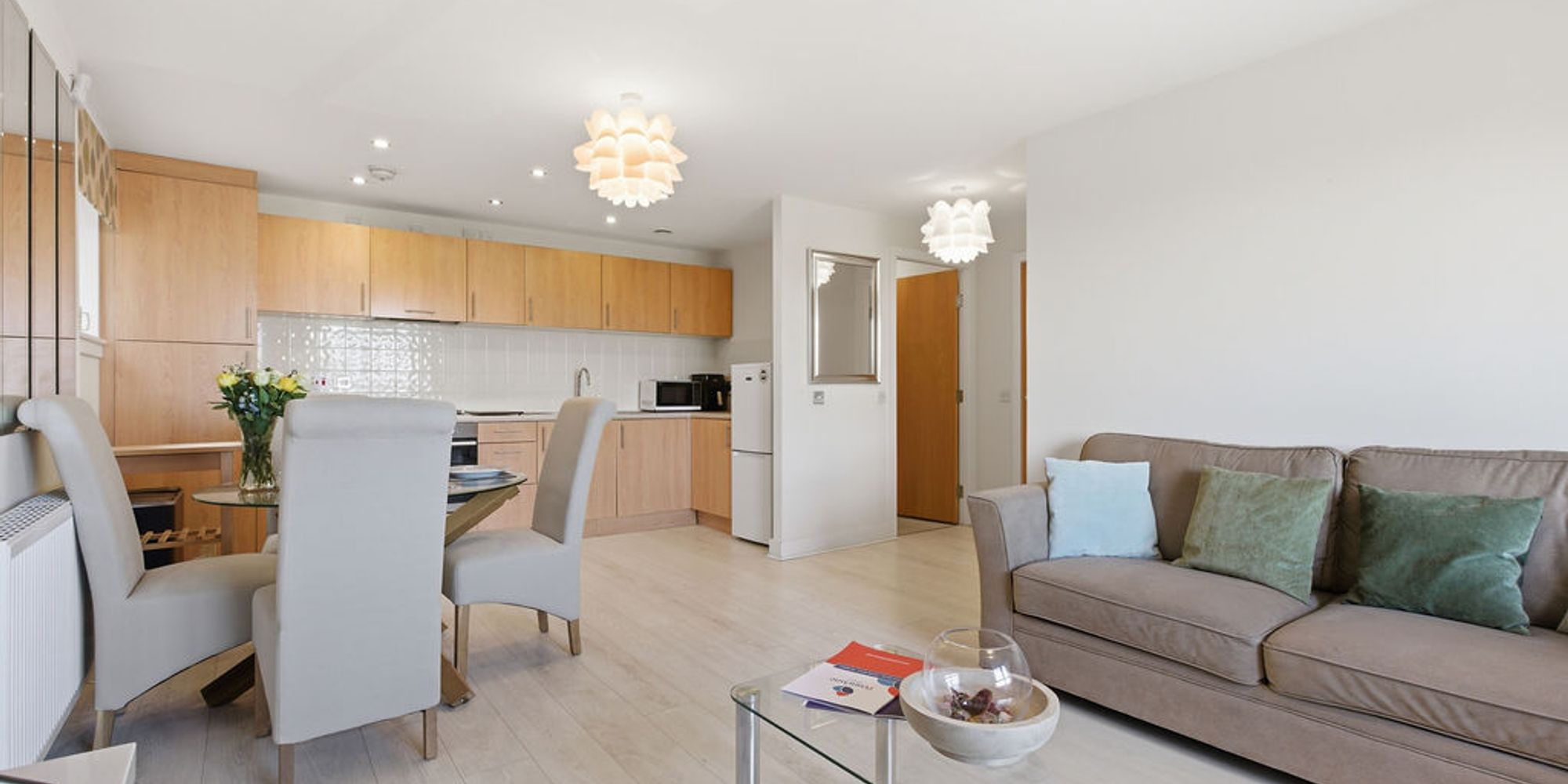 3/1 17  Abbey View, Paisley