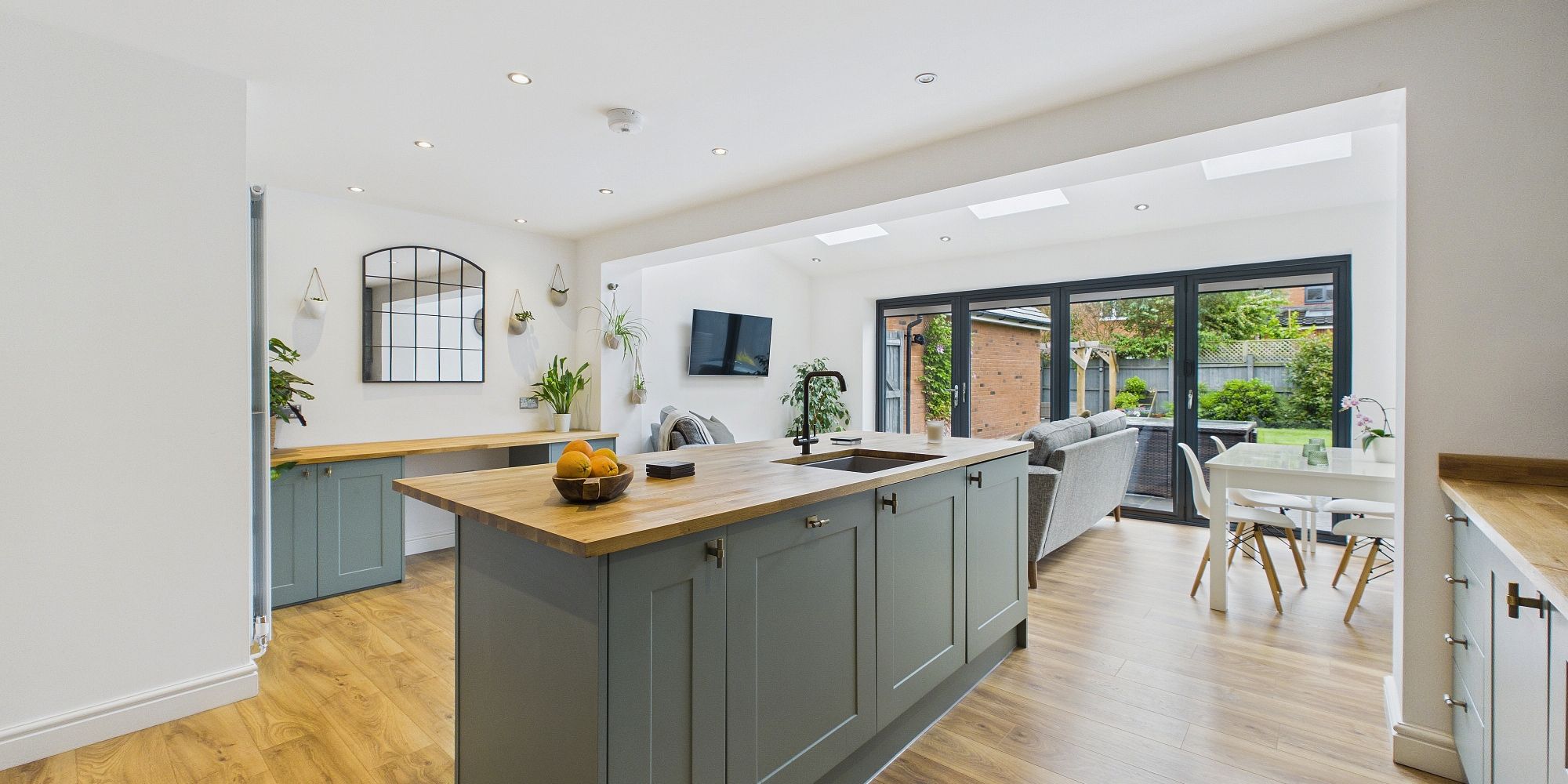 Kohima Crescent, Saighton, CH3