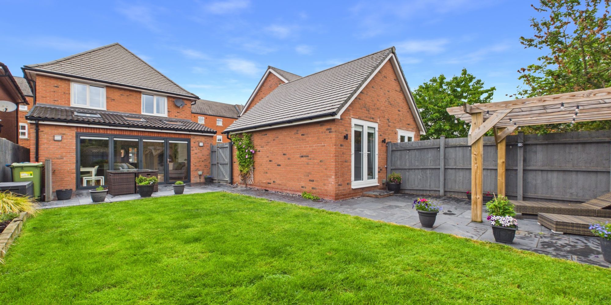 Kohima Crescent, Saighton, CH3