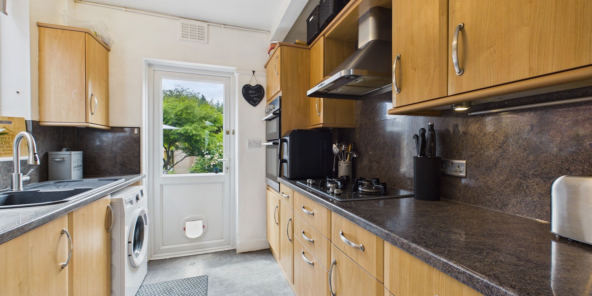 Chester Road, Huntington, CH3
