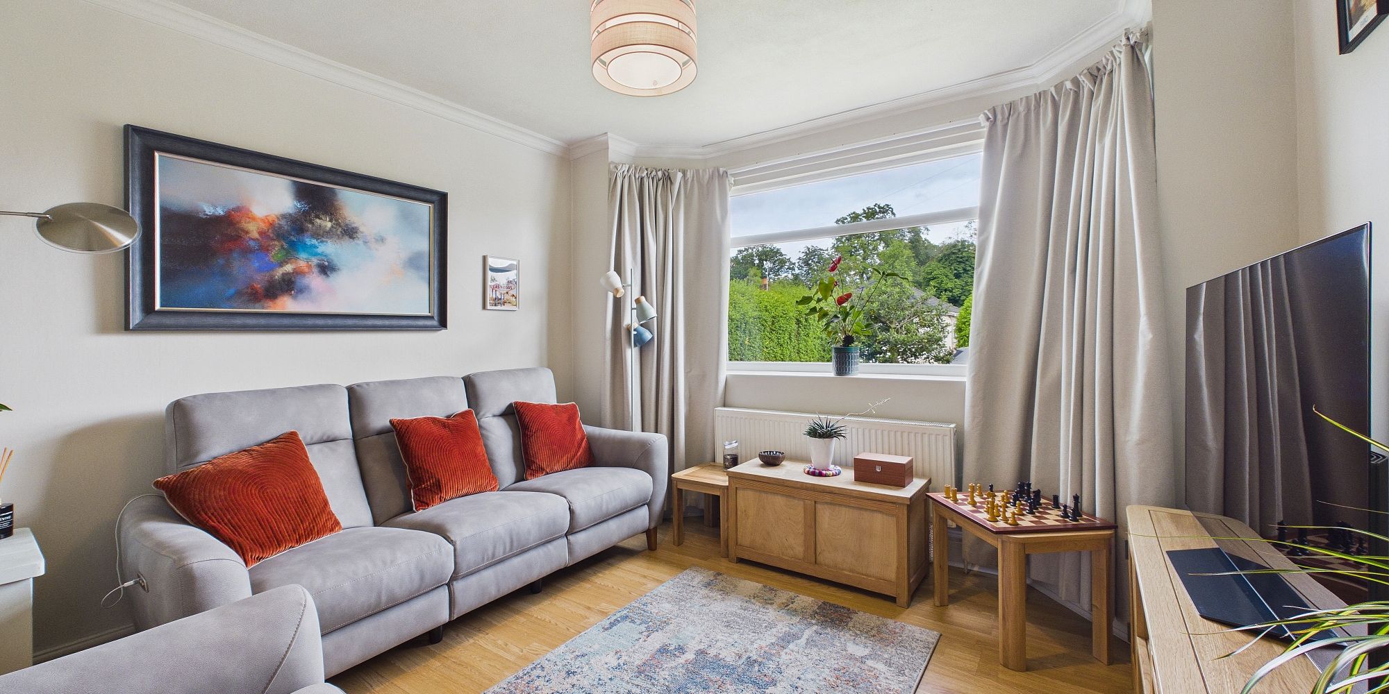 Oakfield Avenue, Upton, CH2