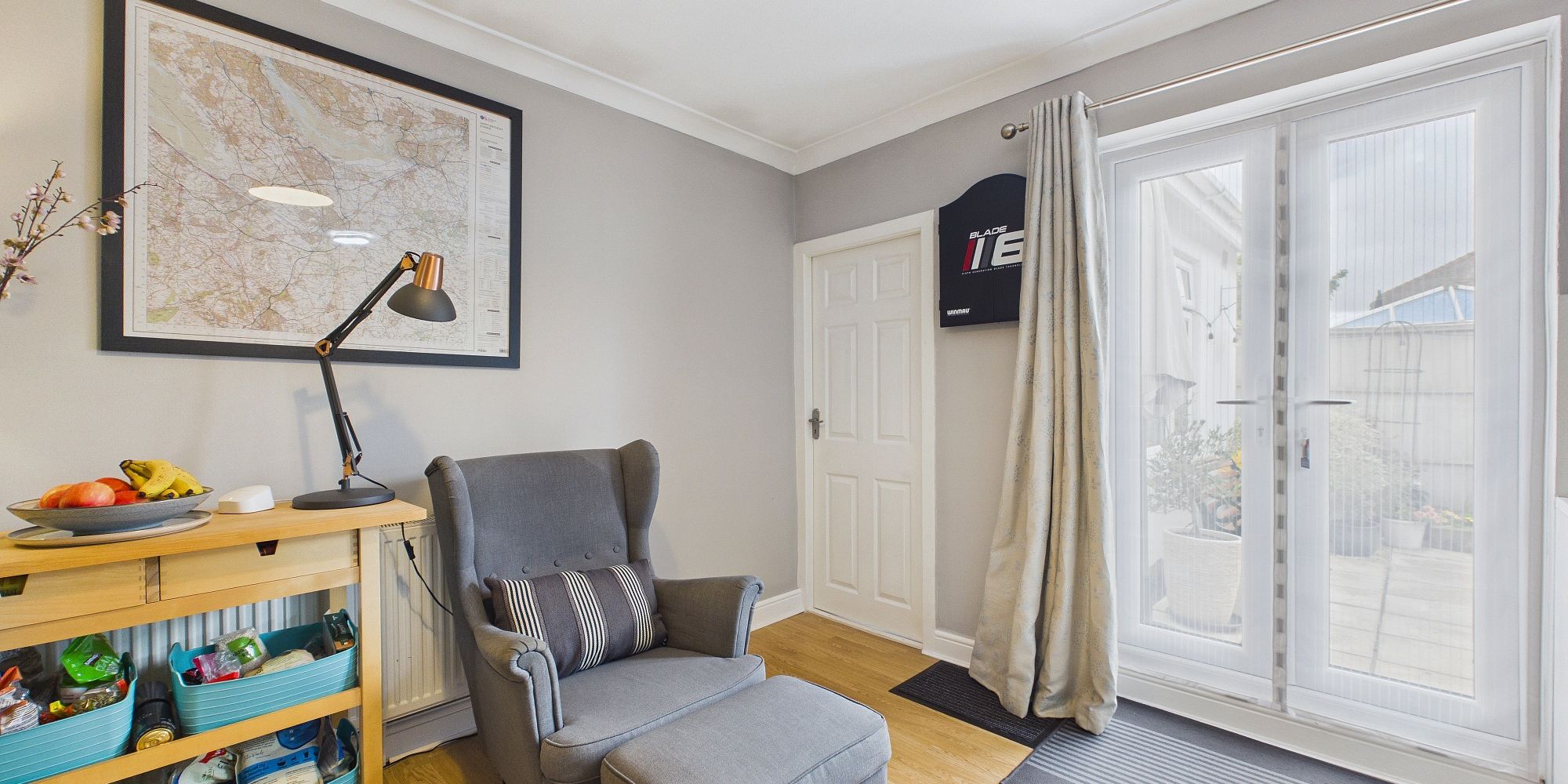 Oakfield Avenue, Upton, CH2