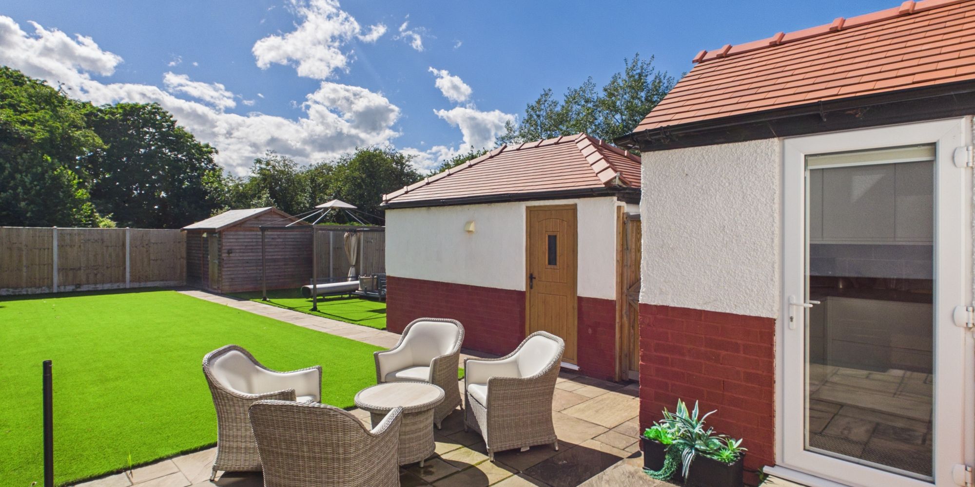 Kingsmead, Upton, CH2