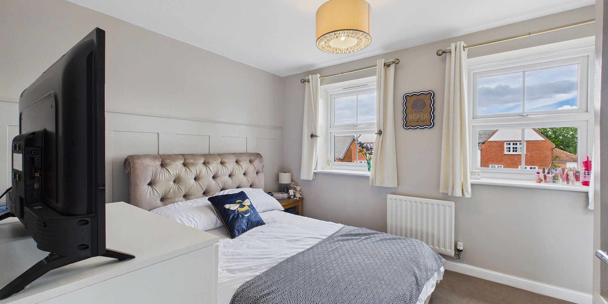 Manners Court, Saighton, CH3