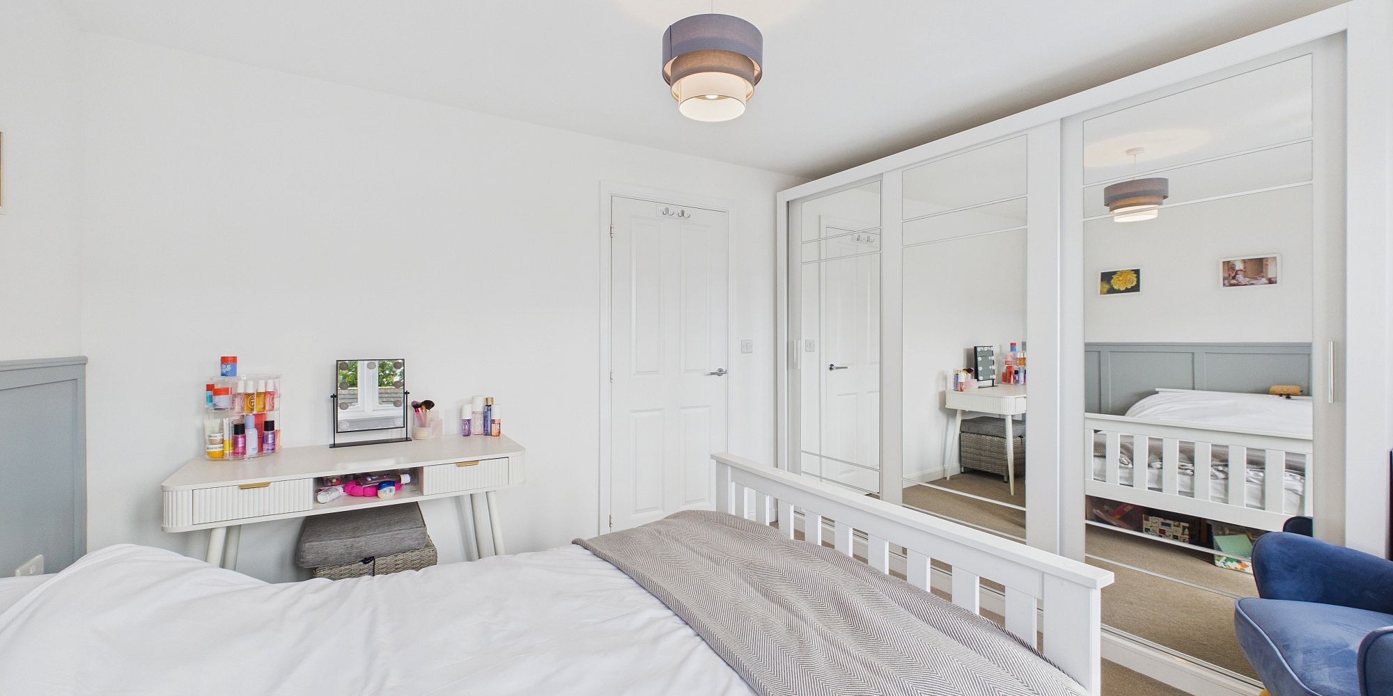Manners Court, Saighton, CH3