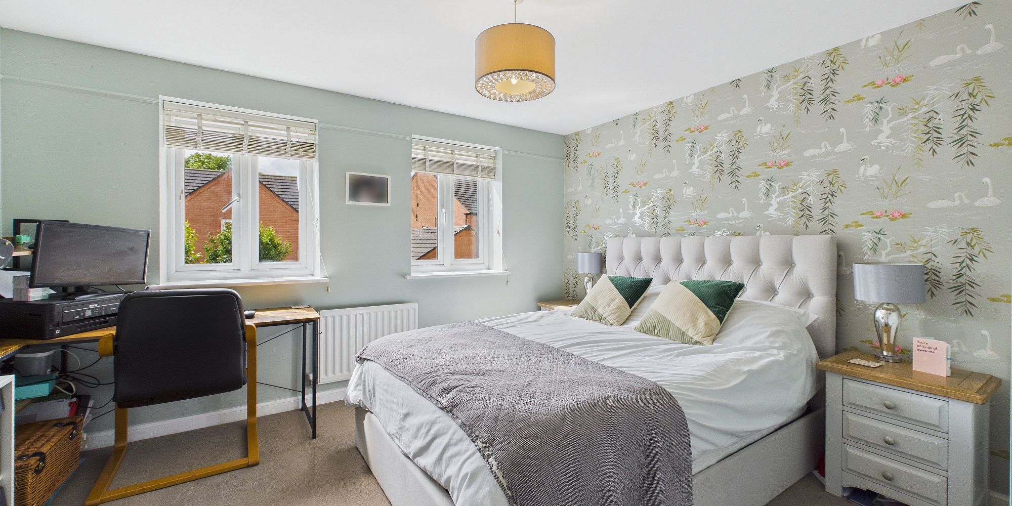 Manners Court, Saighton, CH3