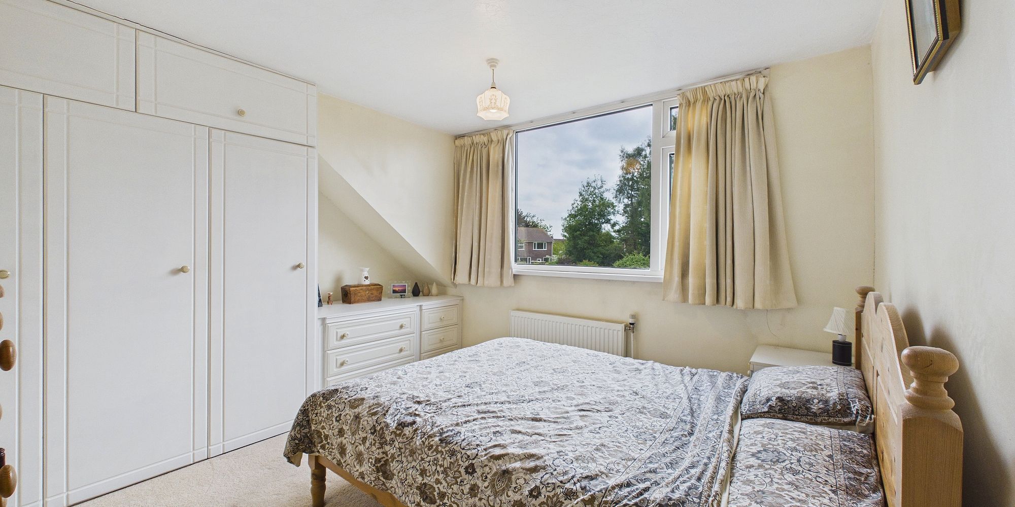 Gatesheath Drive, Upton, CH2