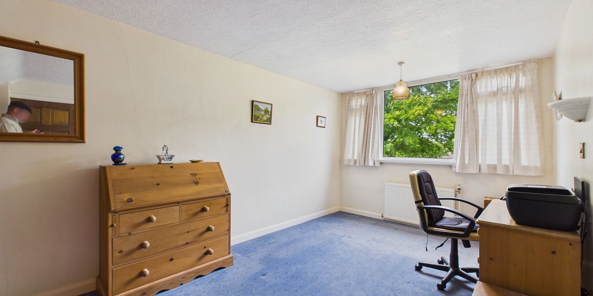 Gatesheath Drive, Upton, CH2