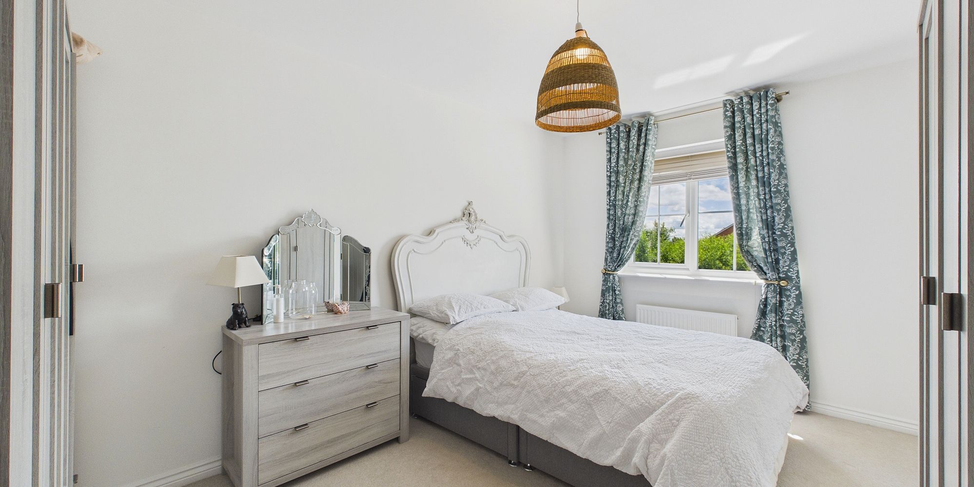 Harlequin Close, Farndon, CH3
