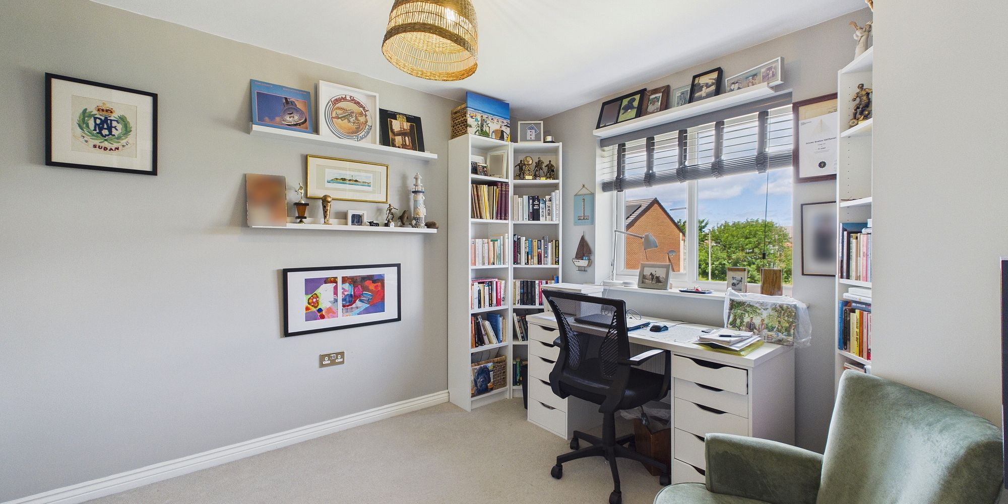 Harlequin Close, Farndon, CH3