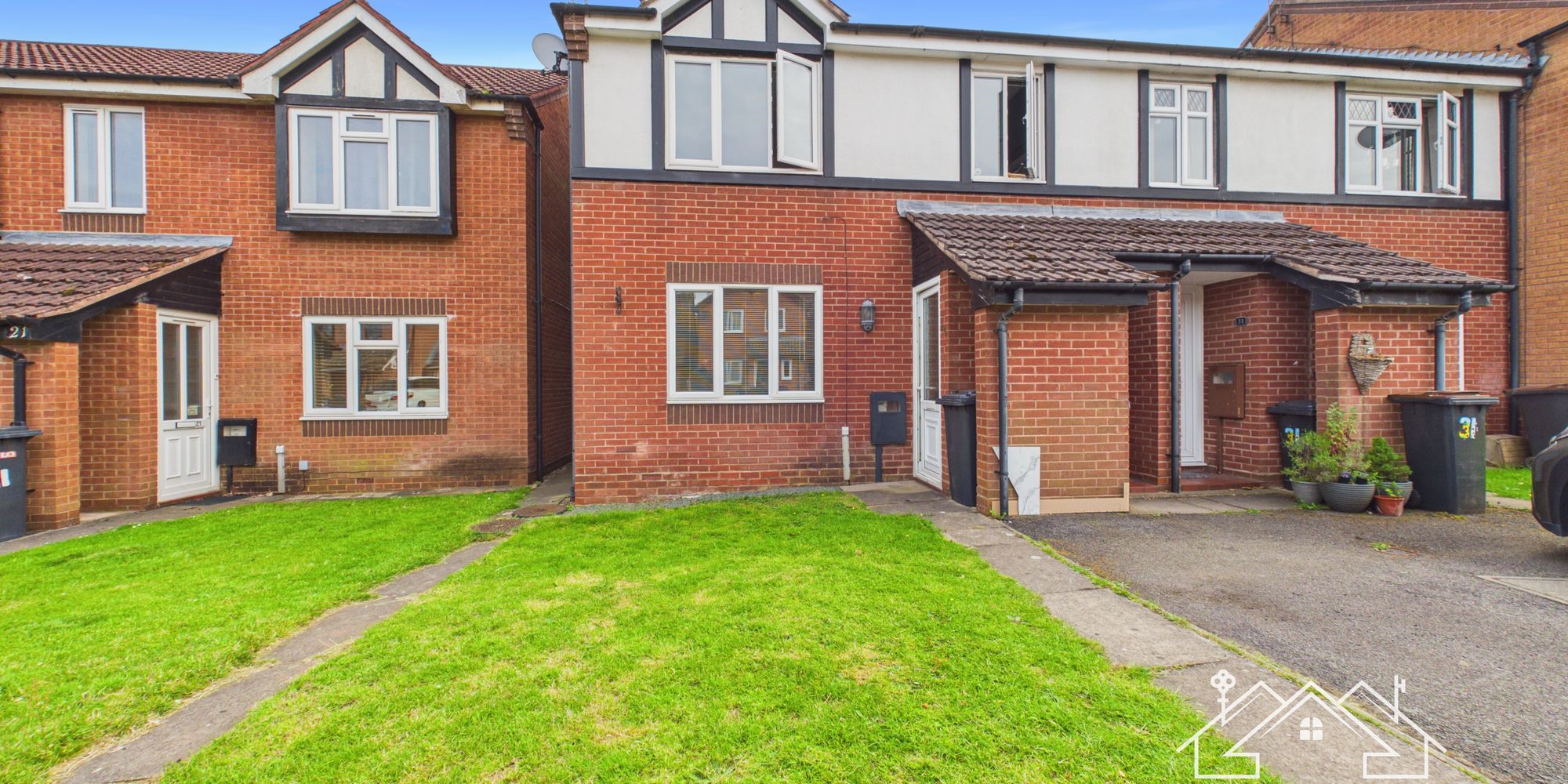 25 Kenilworth Drive, Nuneaton, CV11 5XP