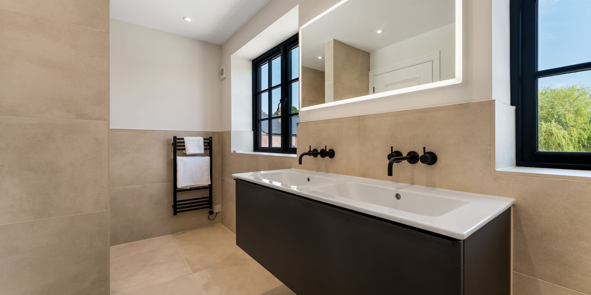 Aldford Road, Huntington, CH3