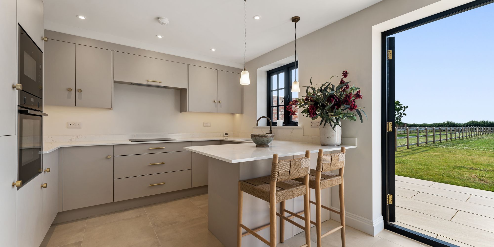 Aldford Road, Huntington, CH3