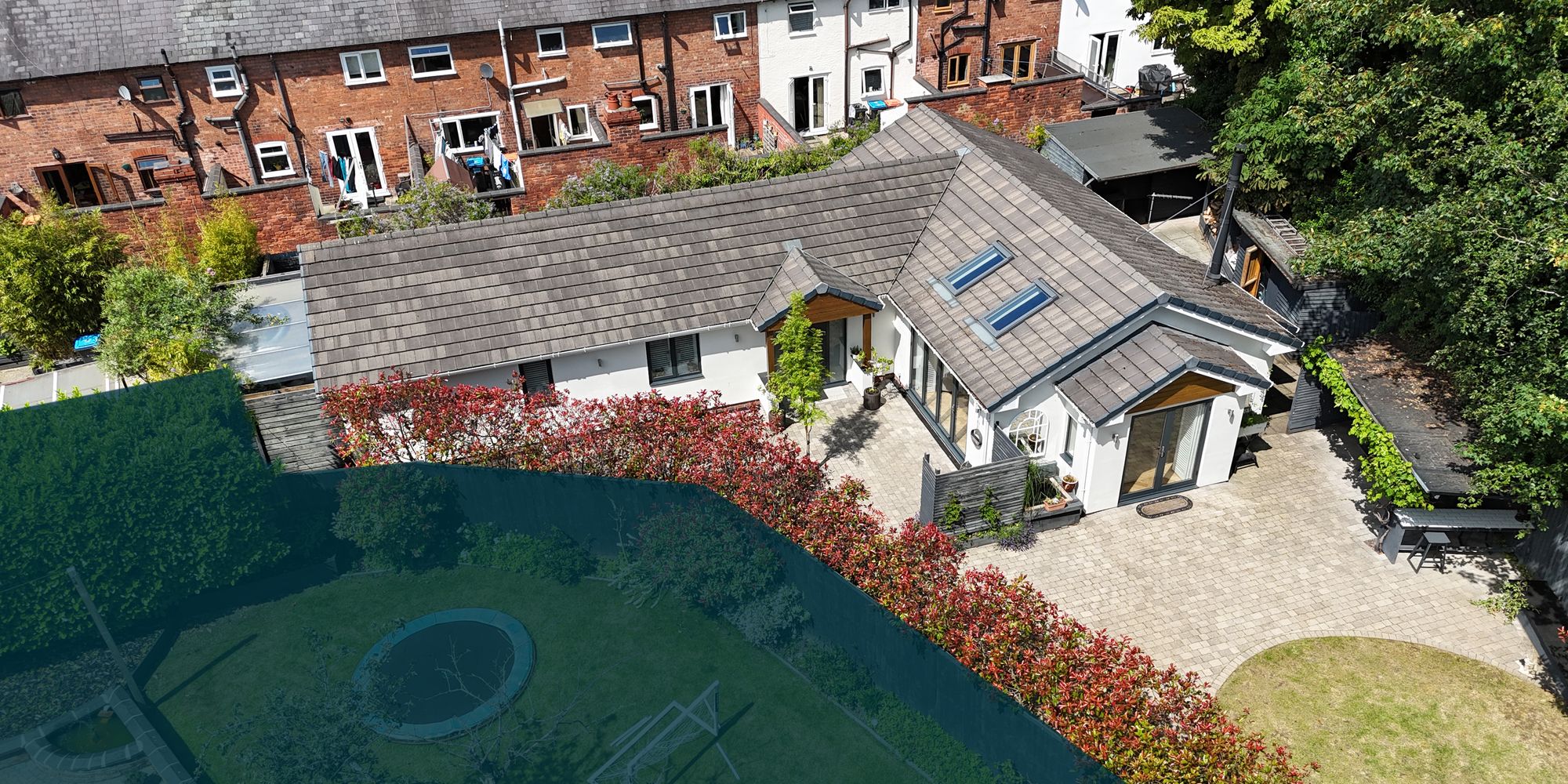Flag Lane South, Upton, CH2