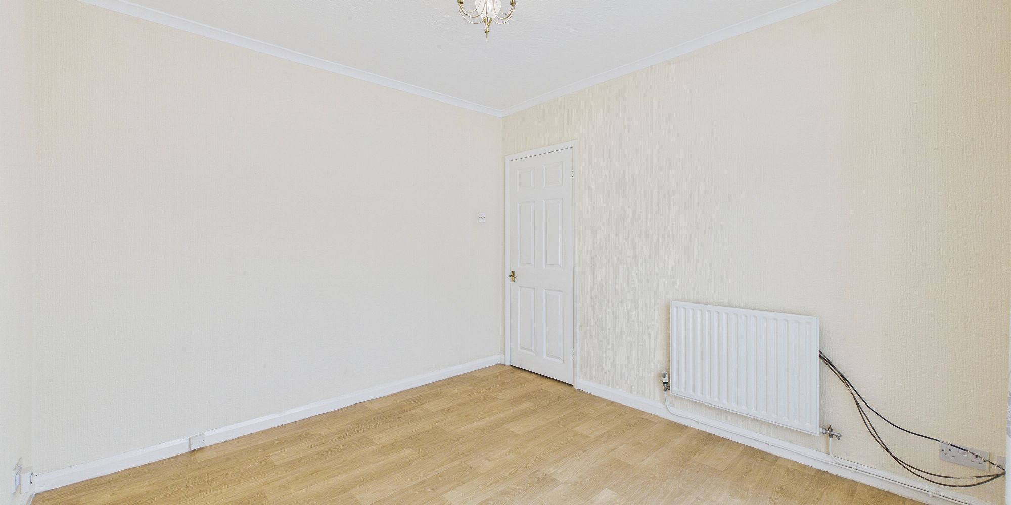 Grove Gardens, Littleton, CH3