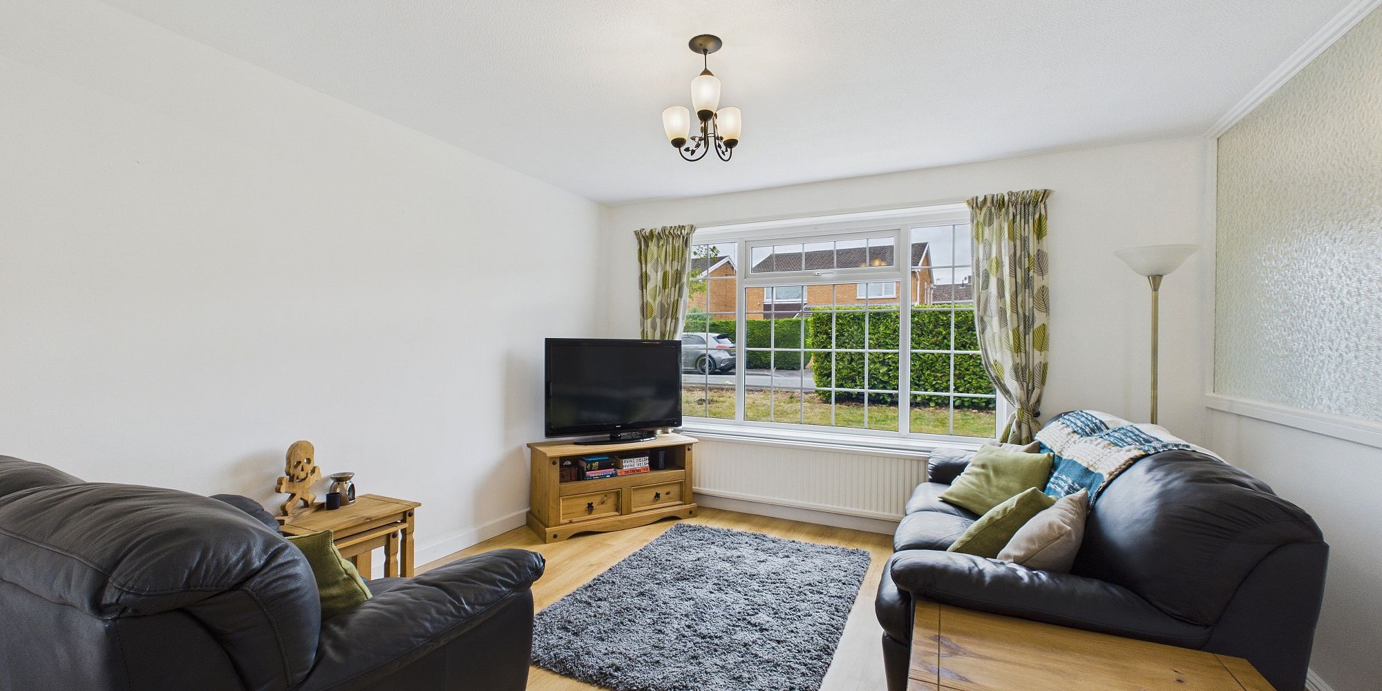 Simpsons Way, Broughton, CH4
