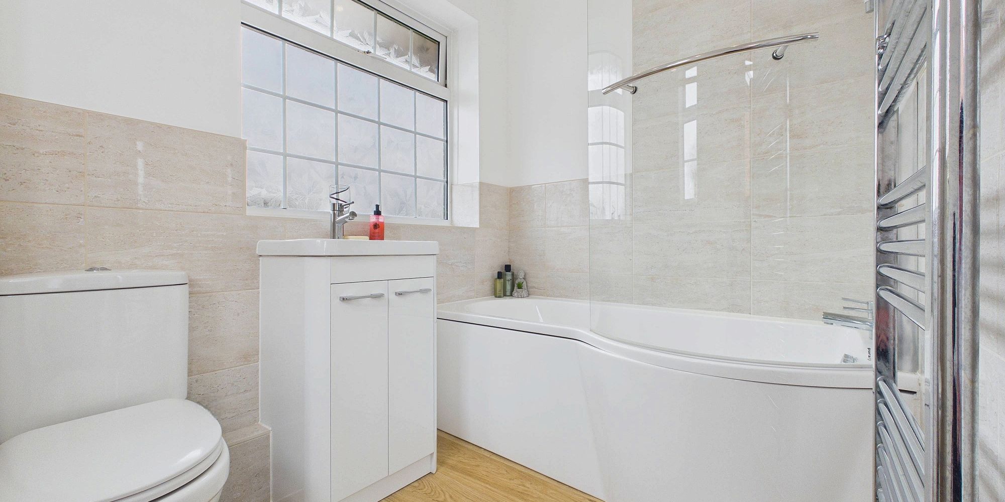 Simpsons Way, Broughton, CH4