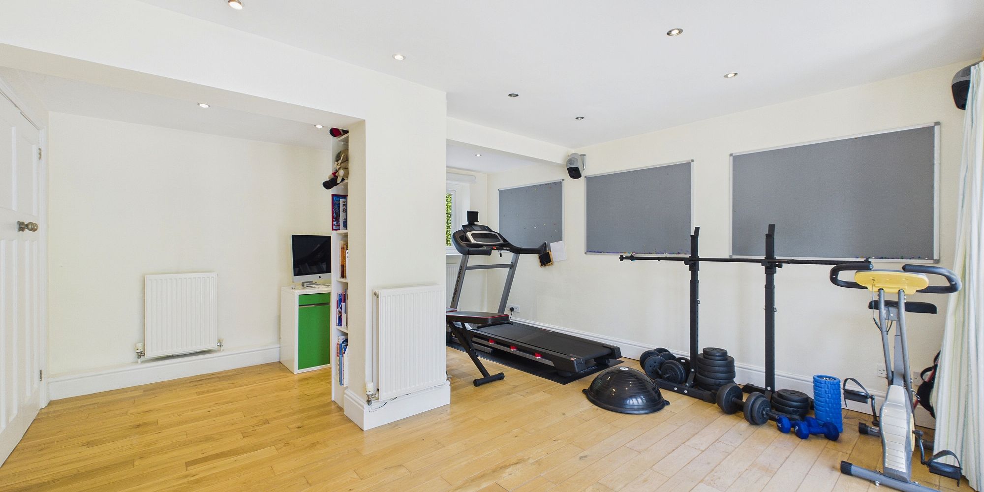 Carrick Road, Curzon Park, CH4