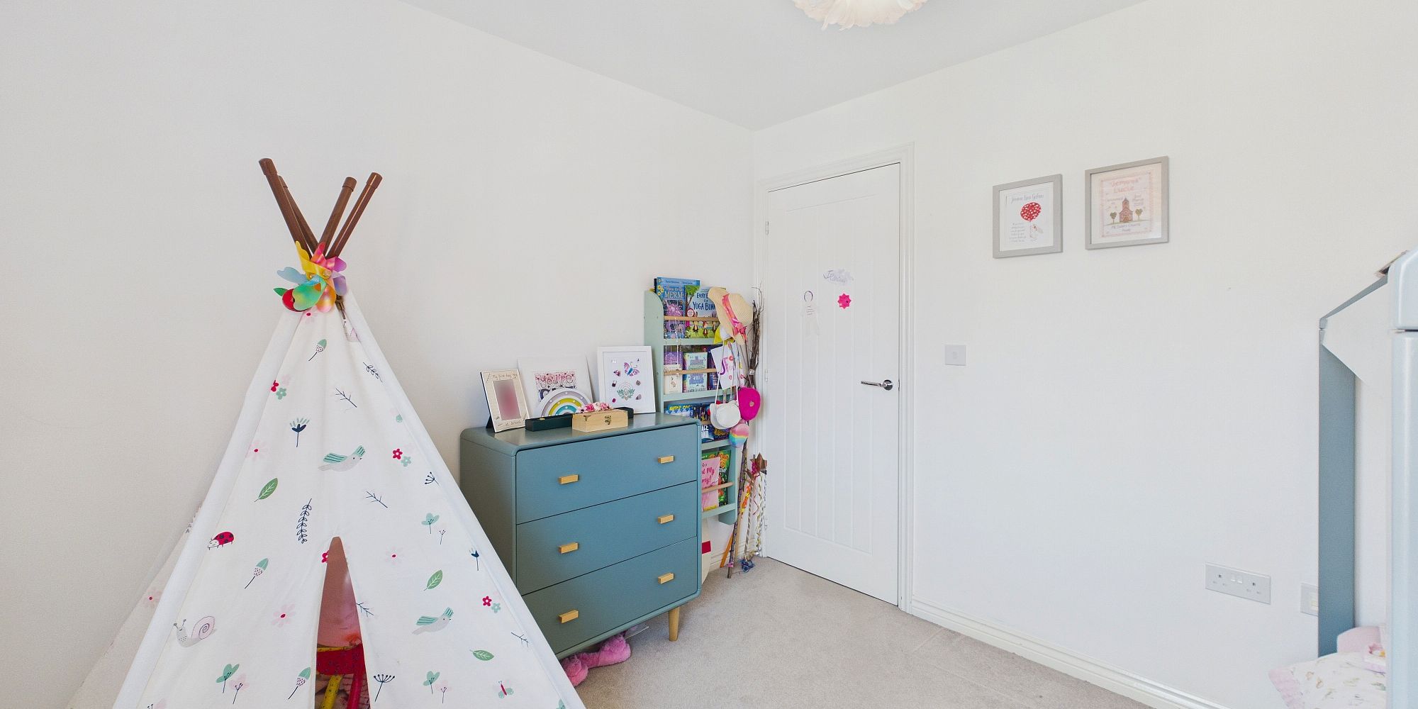 Harlequin Close, Farndon, CH3